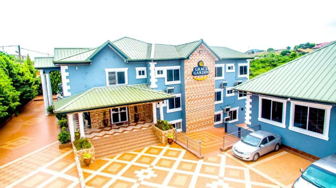 Grace Garden Hotel Sekondi-Takoradi Buitenkant foto