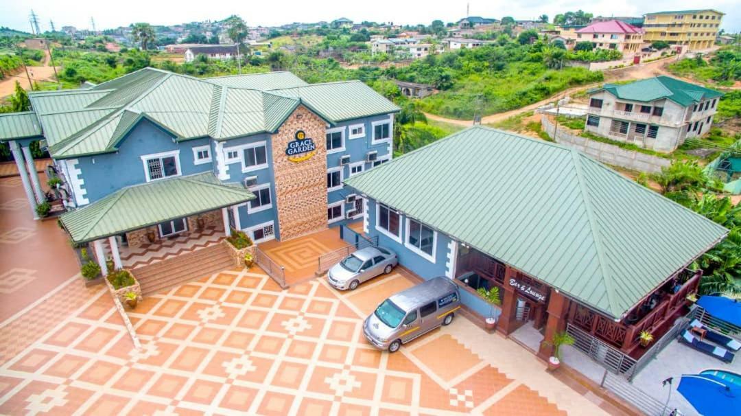 Grace Garden Hotel Sekondi-Takoradi Buitenkant foto